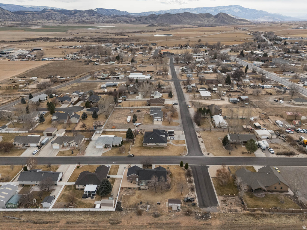 117 E 350 N Aurora, UT 84620