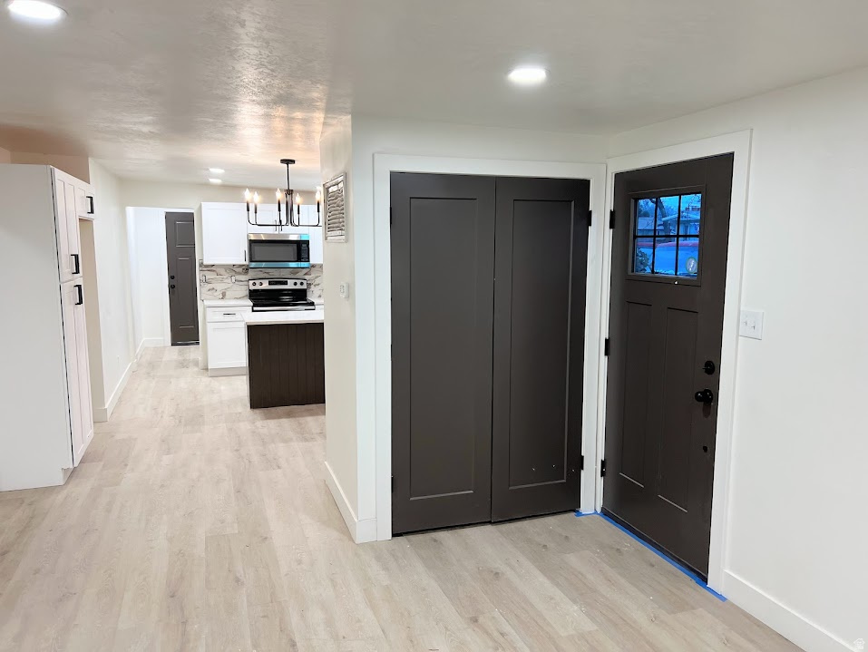 3053 S 2855 W West Valley City, UT 84119