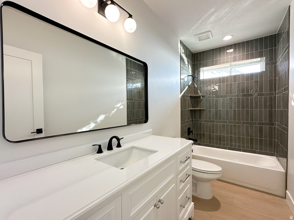 4094 N JACKSON AVE North Ogden, UT 84414