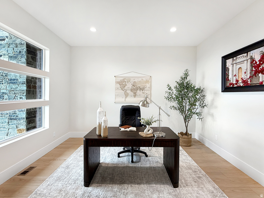 4094 N JACKSON AVE North Ogden, UT 84414