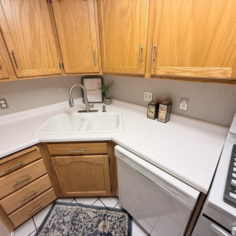 886 E MAPLE CREST CT #23 Salt Lake City, UT 84106