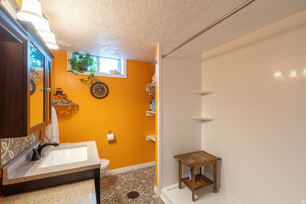 407 N 200 E Kaysville, UT 84037