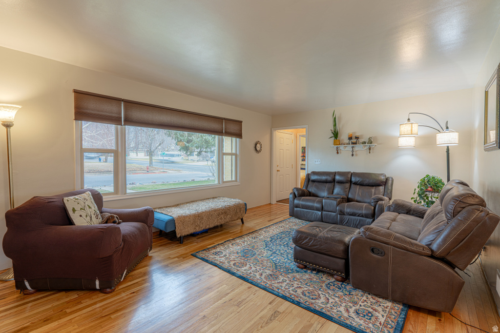 407 N 200 E Kaysville, UT 84037