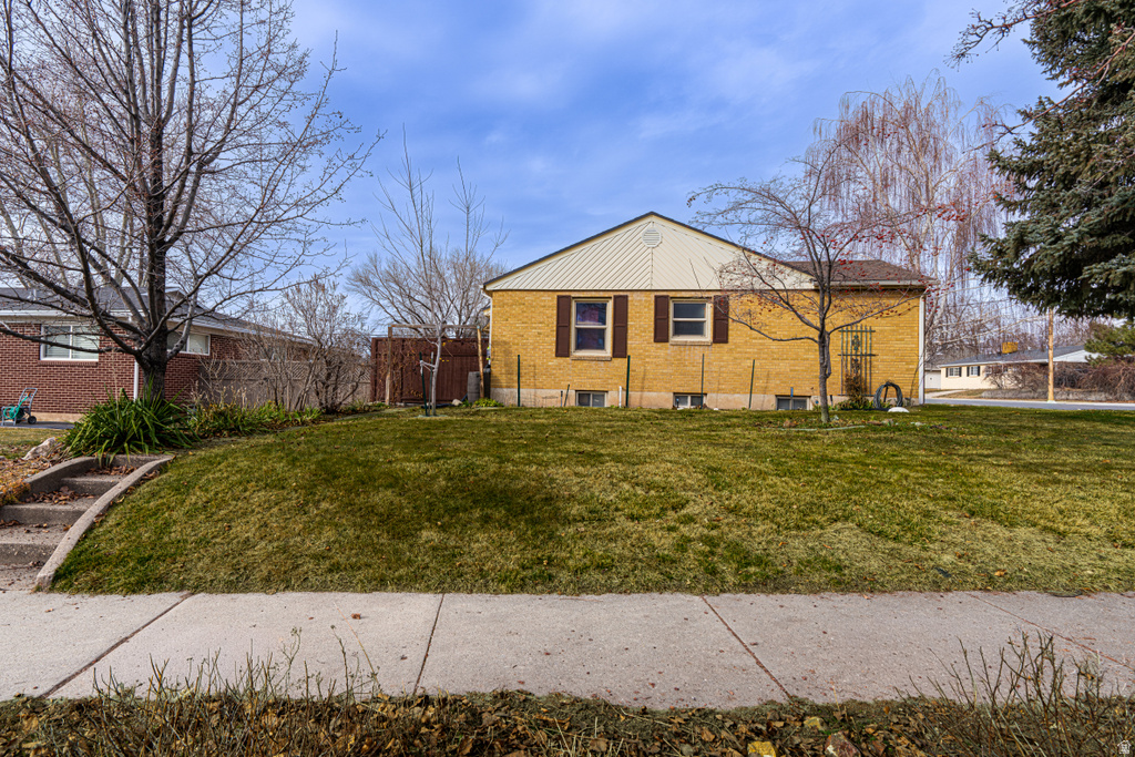 407 N 200 E Kaysville, UT 84037