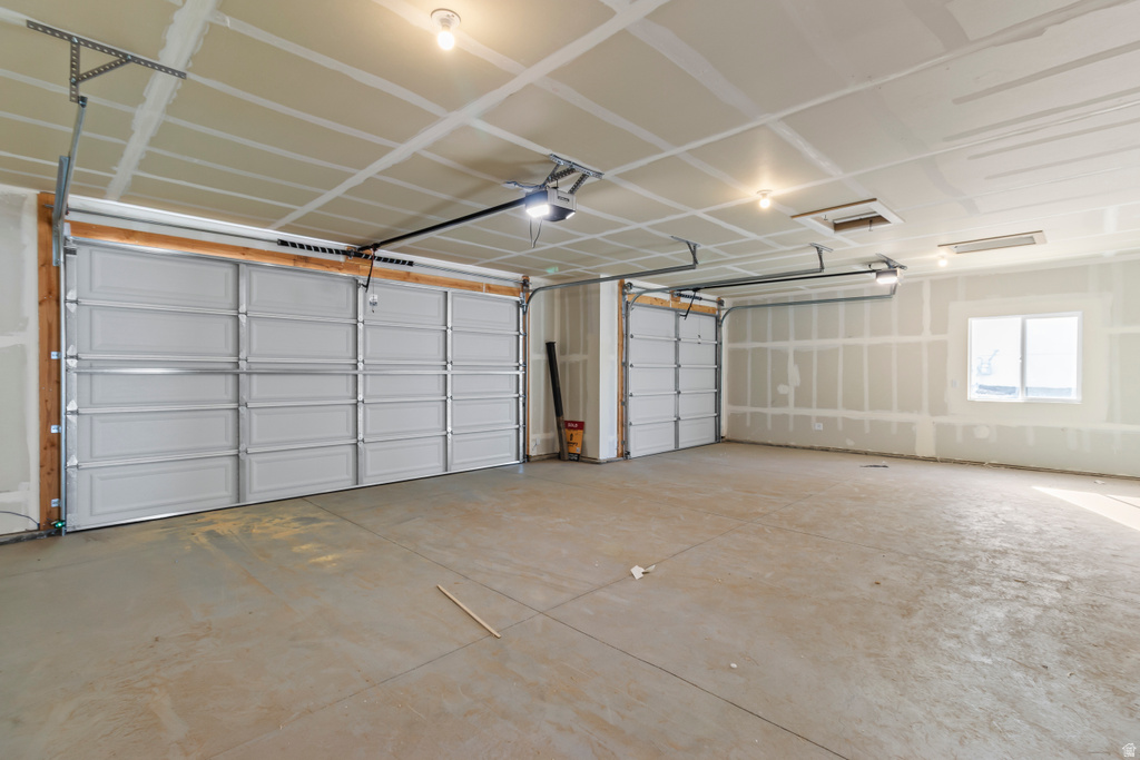 150 E 650 S Hyde Park, UT 84318