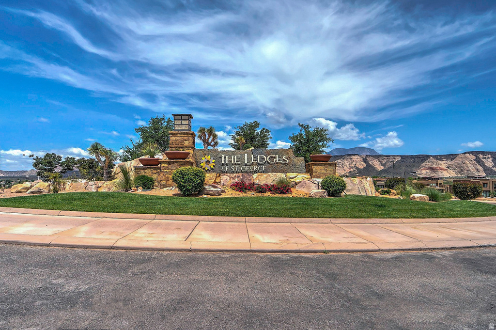 4868 N LONG SKY DR St George, UT 84770