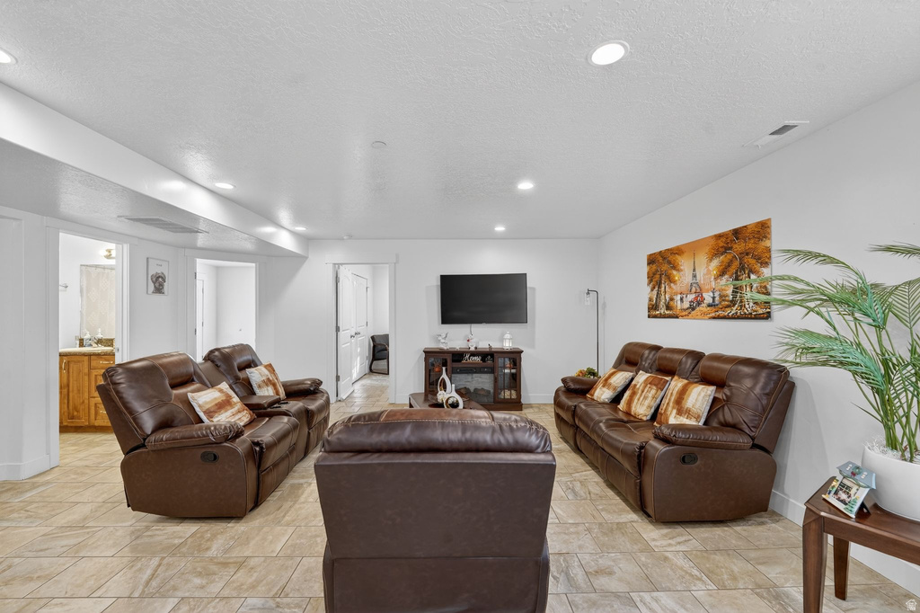 141 WOLVERINE CRK Elk Ridge, UT 84651