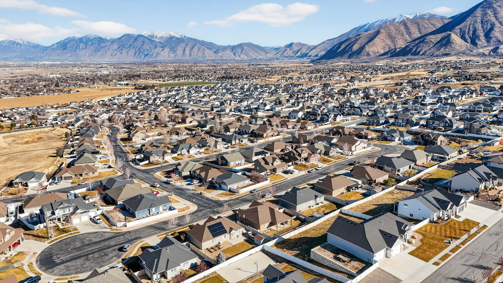 141 WOLVERINE CRK Elk Ridge, UT 84651