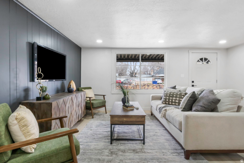 1597 W STRATFORD AVE Sandy, UT 84093