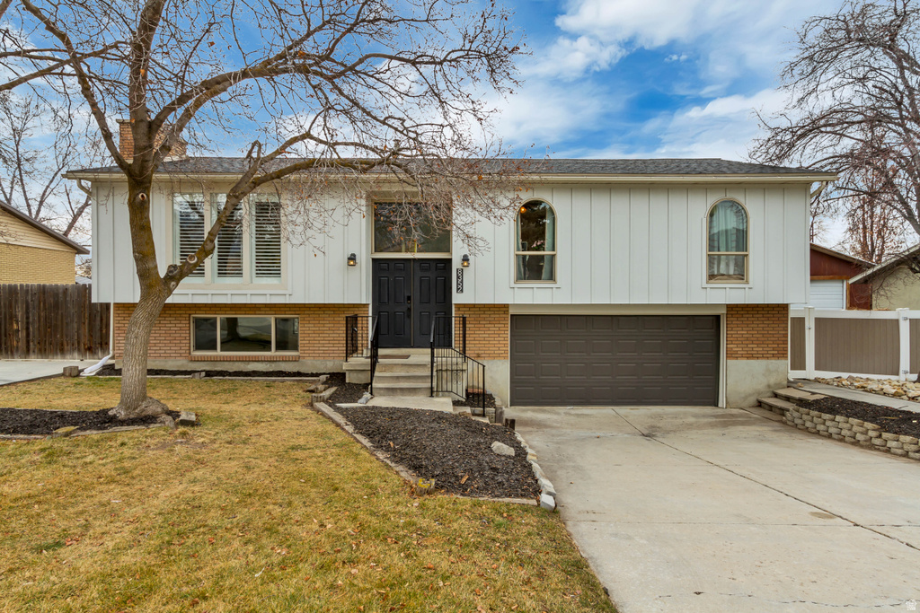 8352 S 1330 E Sandy, UT 84093