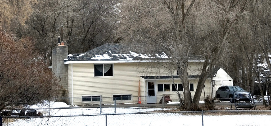 9 W MINERS ST Stockton, UT 84071