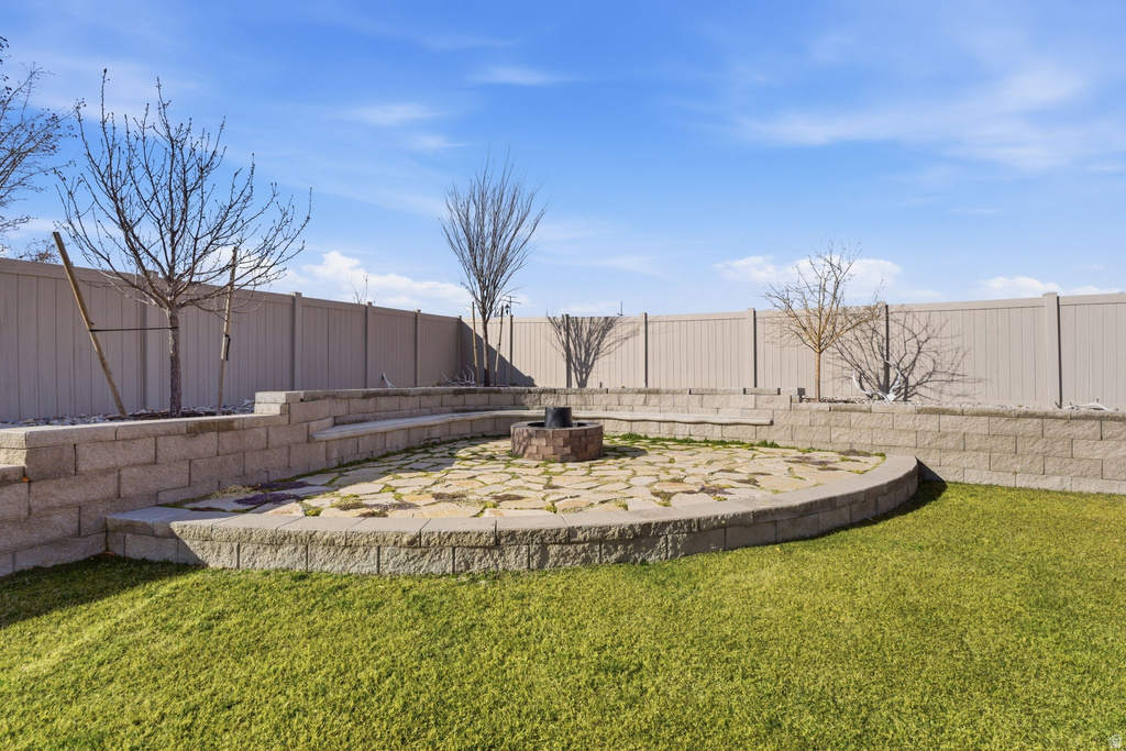 1140 W CANTLE DR Bluffdale, UT 84065