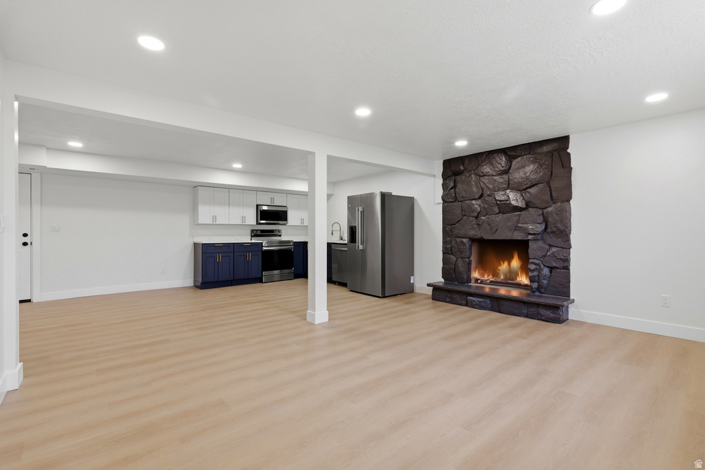 8857 S CAPELLA WAY Sandy, UT 84093