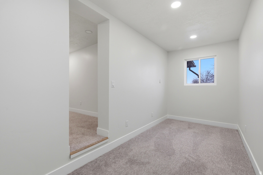 8857 S CAPELLA WAY Sandy, UT 84093