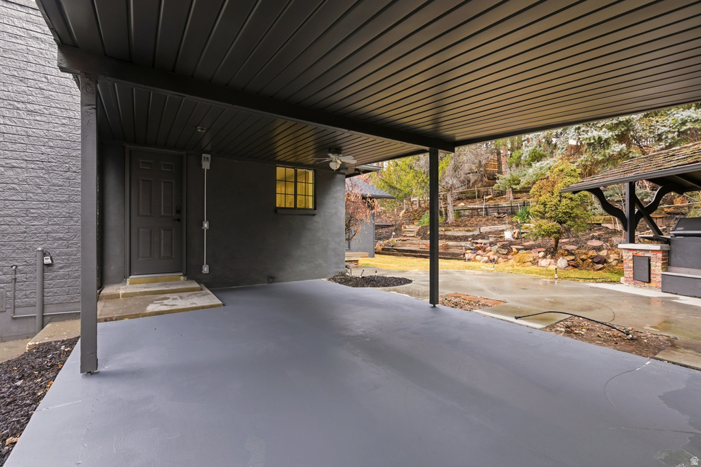 8857 S CAPELLA WAY Sandy, UT 84093