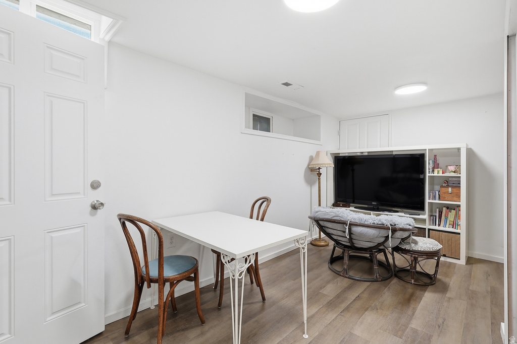 2864 FOWLER AVE Ogden, UT 84403