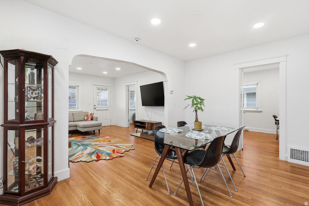 2864 FOWLER AVE Ogden, UT 84403