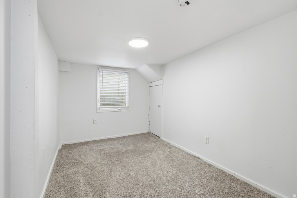 2864 FOWLER AVE Ogden, UT 84403