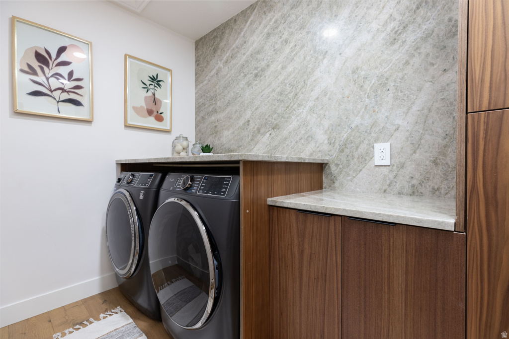 943 CREEKSIDE CT Farmington, UT 84025