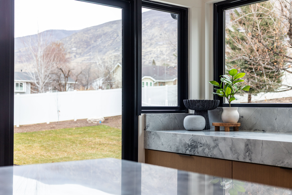 943 CREEKSIDE CT Farmington, UT 84025