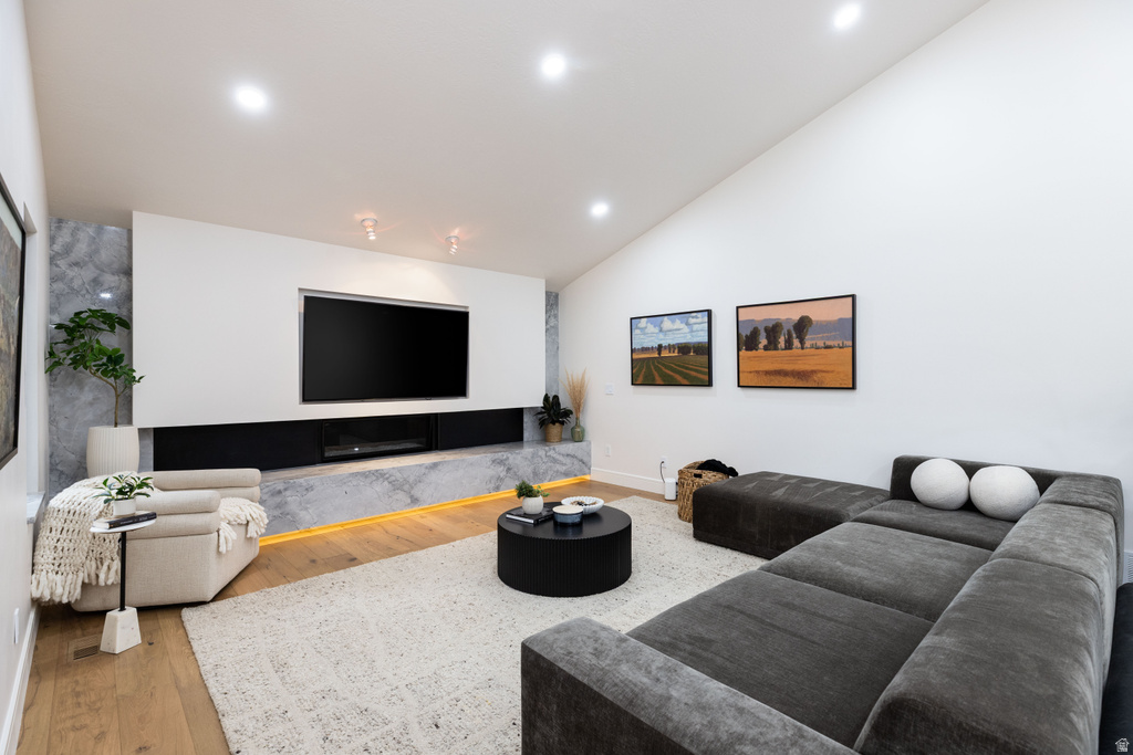 943 CREEKSIDE CT Farmington, UT 84025