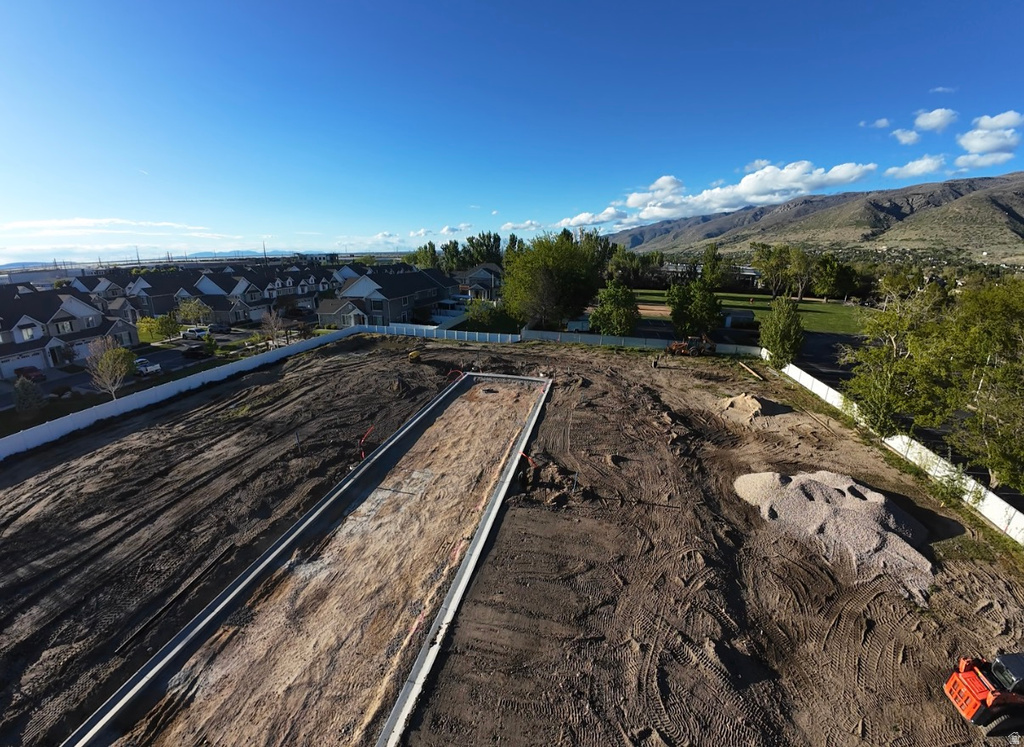374 S 525 W Centerville, UT 84014