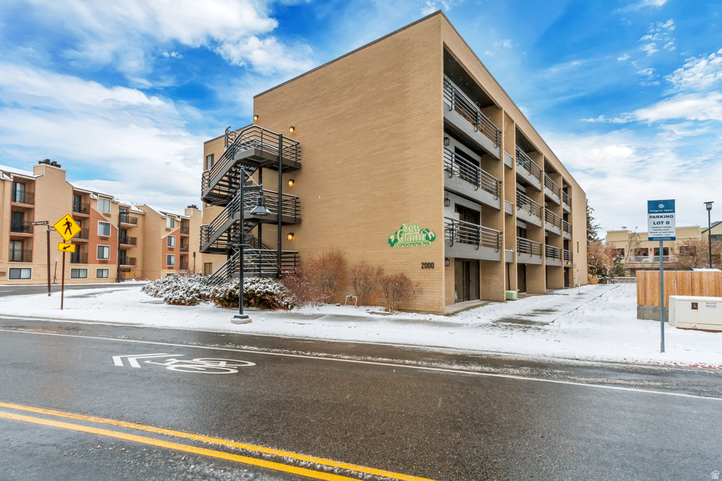 2000 PROSPECTOR AVE #411 Park City, UT 84060