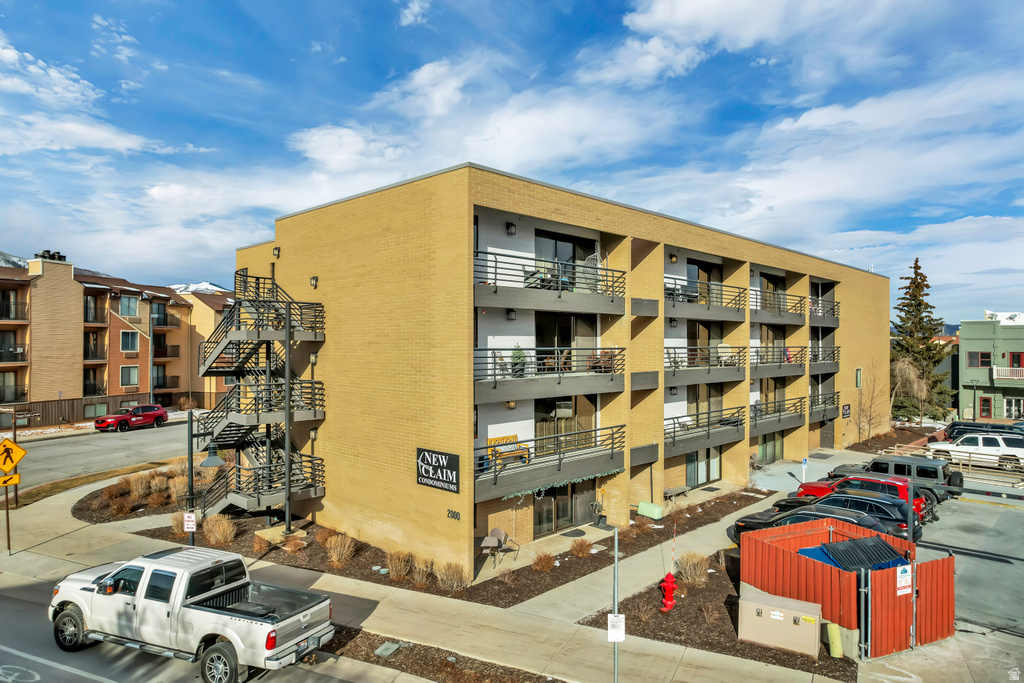 2000 PROSPECTOR AVE #411 Park City, UT 84060