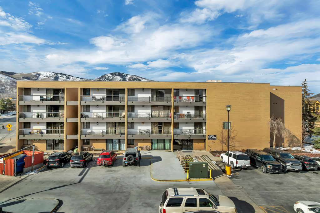 2000 PROSPECTOR AVE #411 Park City, UT 84060