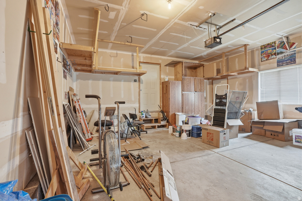 2127 W SILVER TREE CIR Riverton, UT 84065