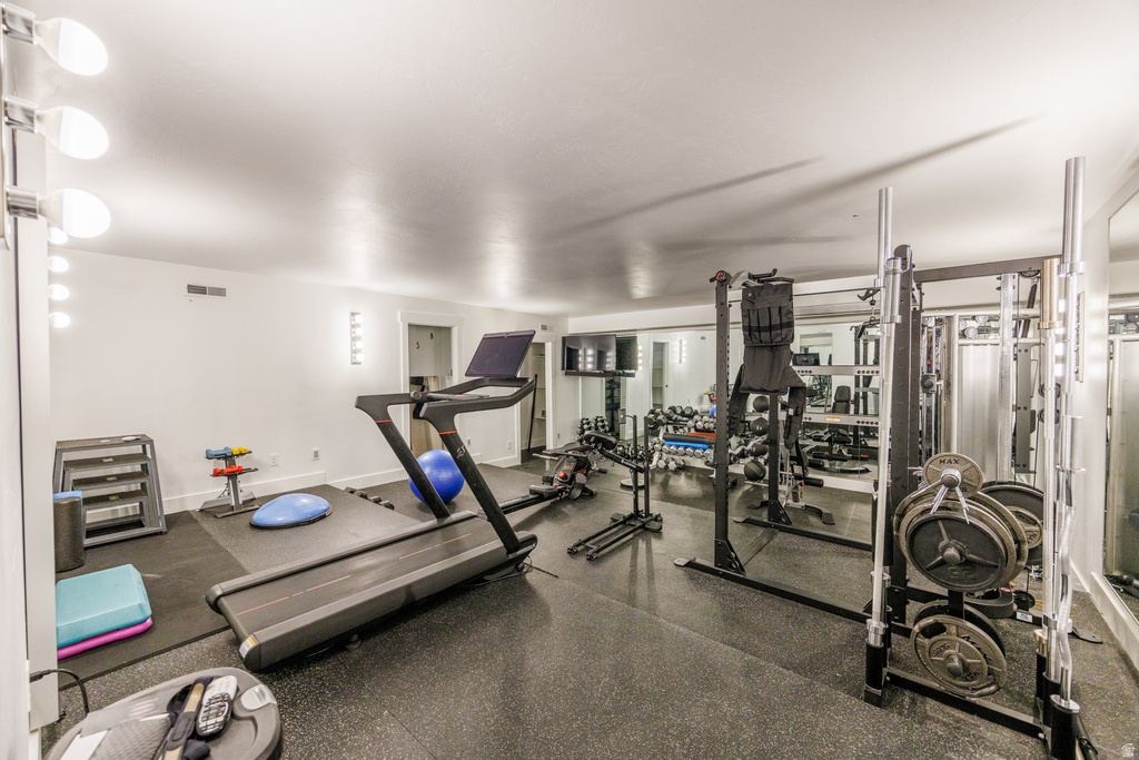 229 E 60 N Lindon, UT 84042