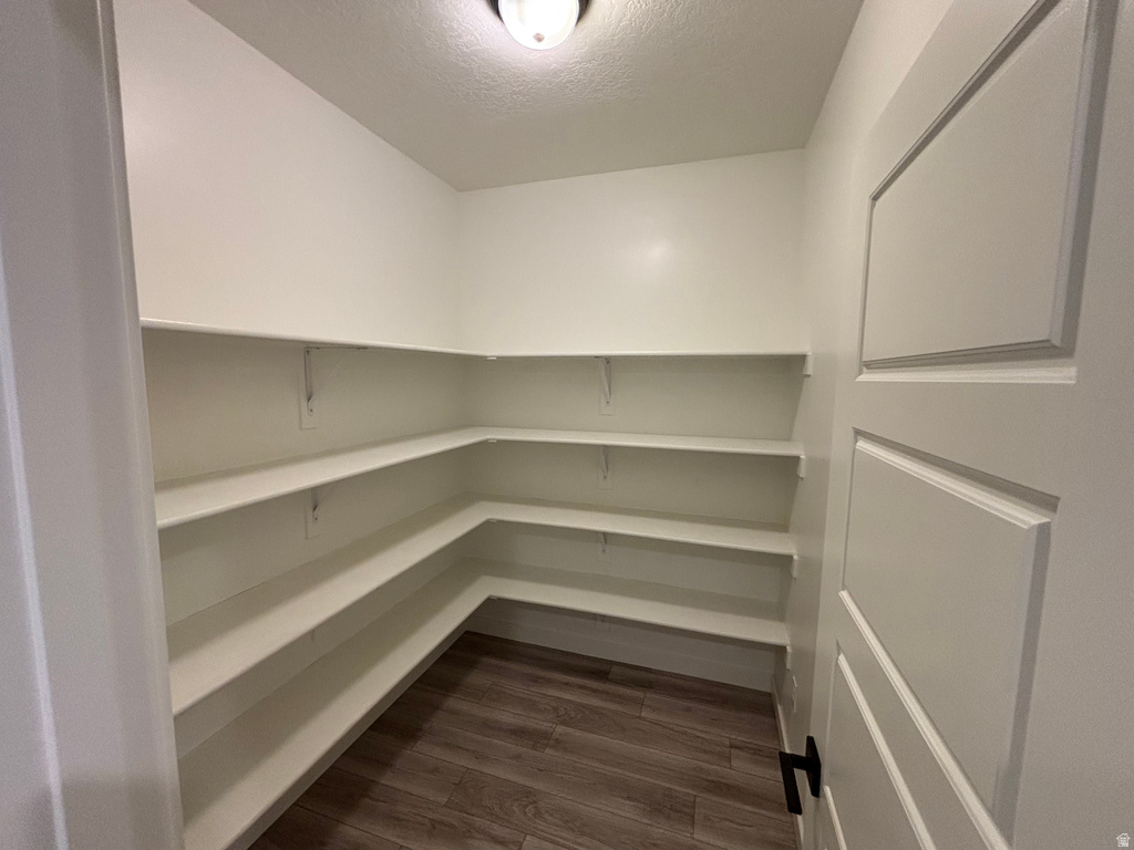 3301 S 2410 W Syracuse, UT 84075