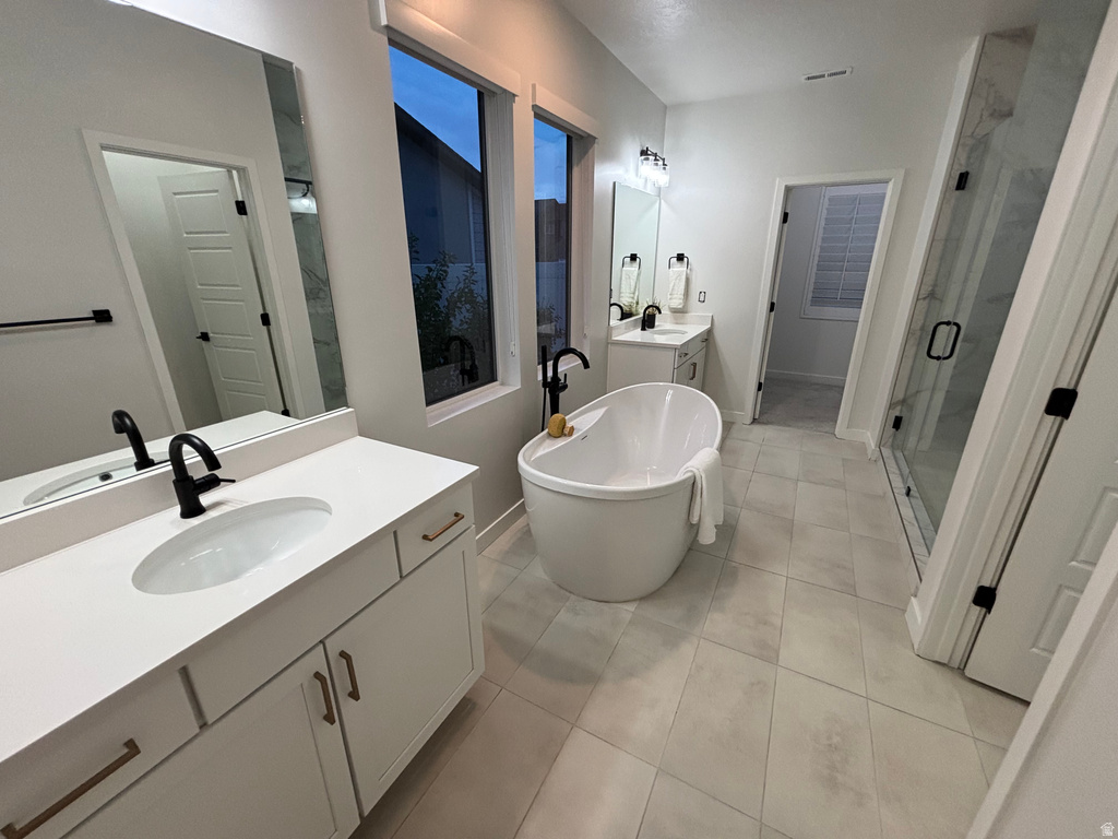 3301 S 2410 W Syracuse, UT 84075