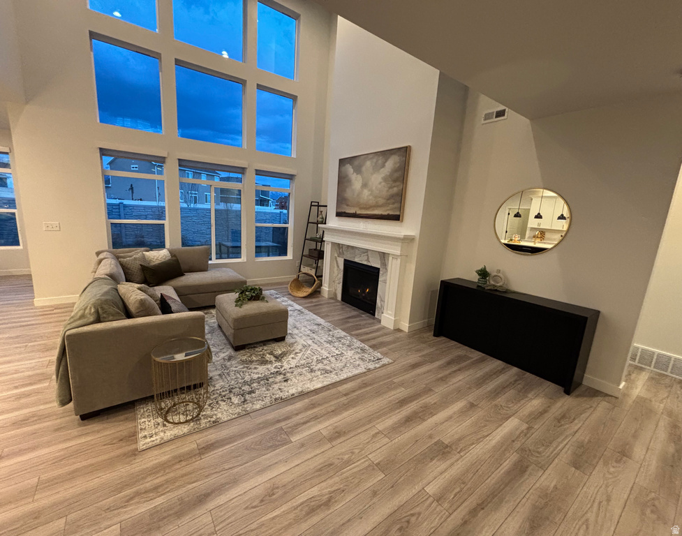 3301 S 2410 W Syracuse, UT 84075