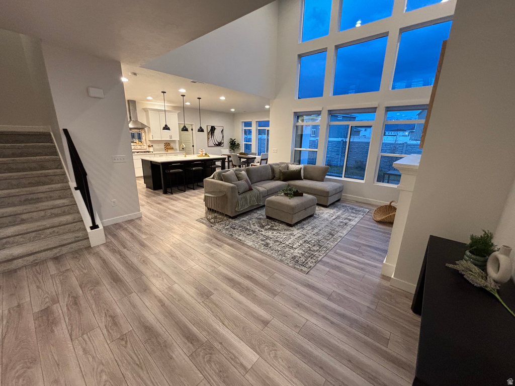 3301 S 2410 W Syracuse, UT 84075