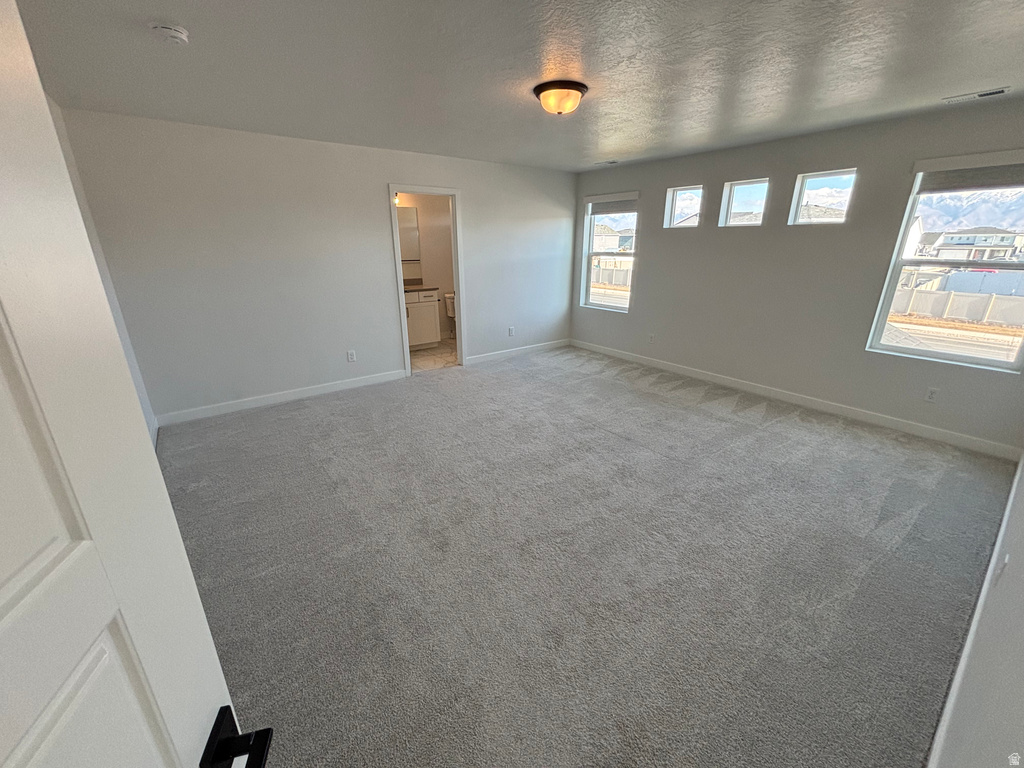 3301 S 2410 W Syracuse, UT 84075