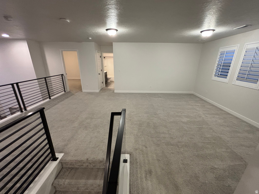 3301 S 2410 W Syracuse, UT 84075