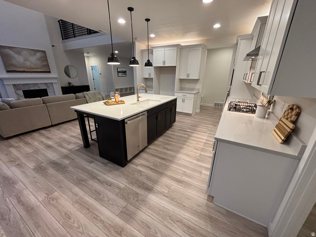 3301 S 2410 W Syracuse, UT 84075