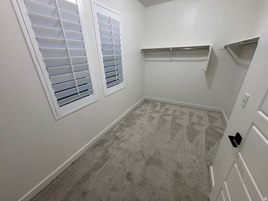 3301 S 2410 W Syracuse, UT 84075