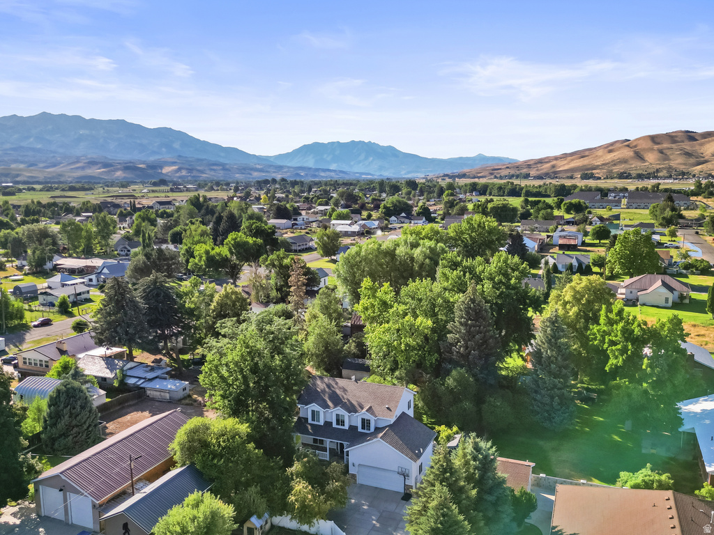 136 W YOUNG ST Morgan, UT 84050