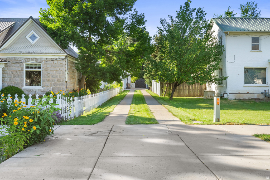 136 W YOUNG ST Morgan, UT 84050