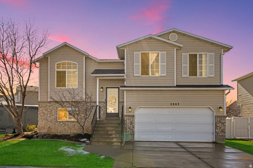 2803 W 2025 S Syracuse, UT 84075