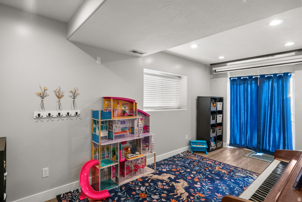 2803 W 2025 S Syracuse, UT 84075