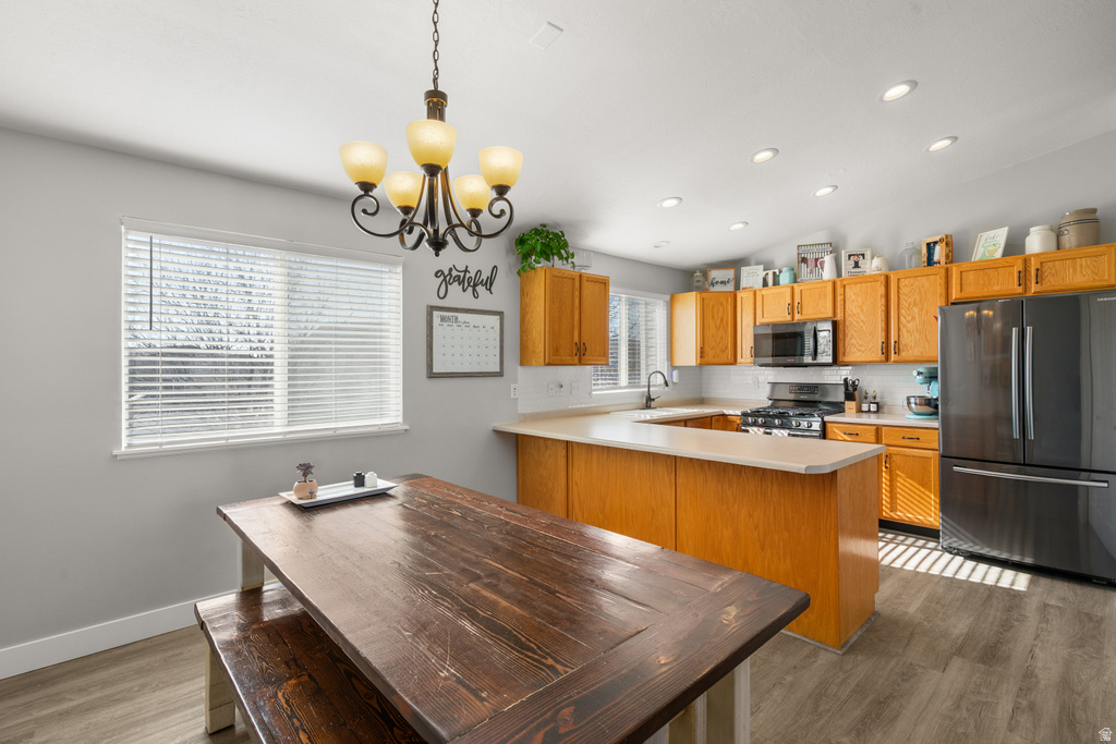 2803 W 2025 S Syracuse, UT 84075