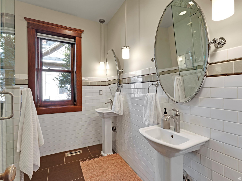 1326 S 1000 E Salt Lake City, UT 84105