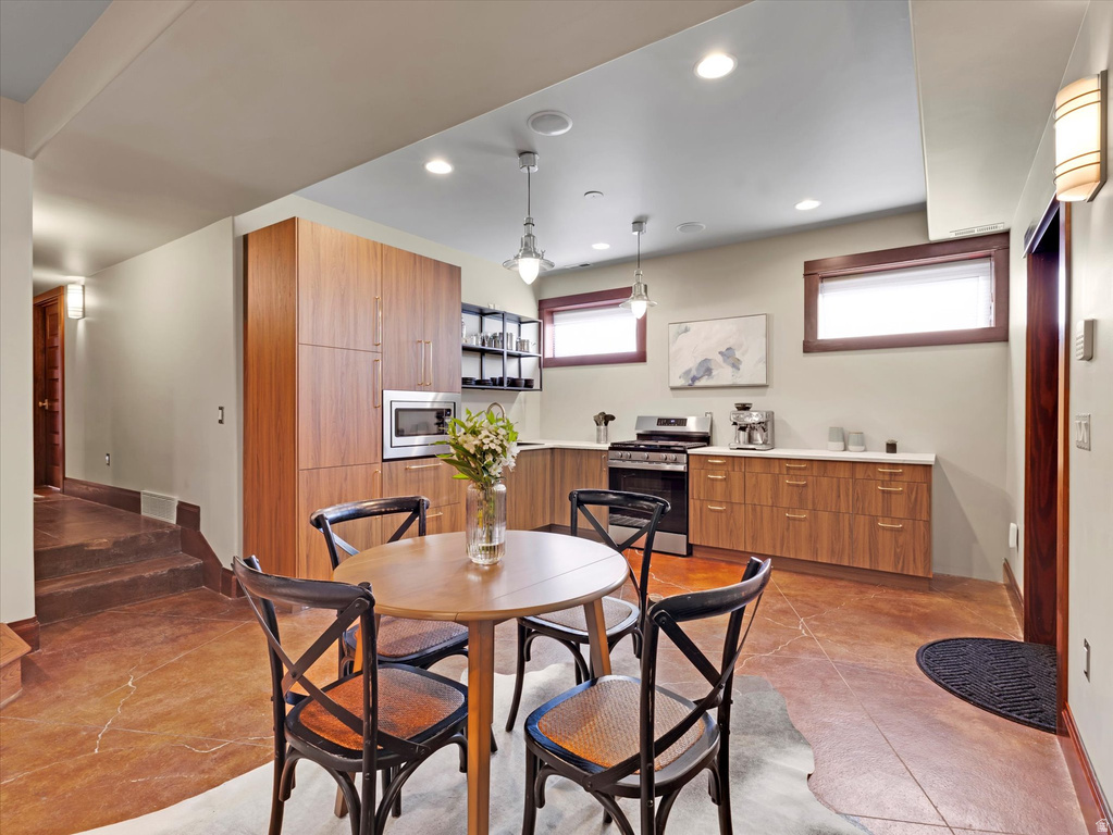 1326 S 1000 E Salt Lake City, UT 84105