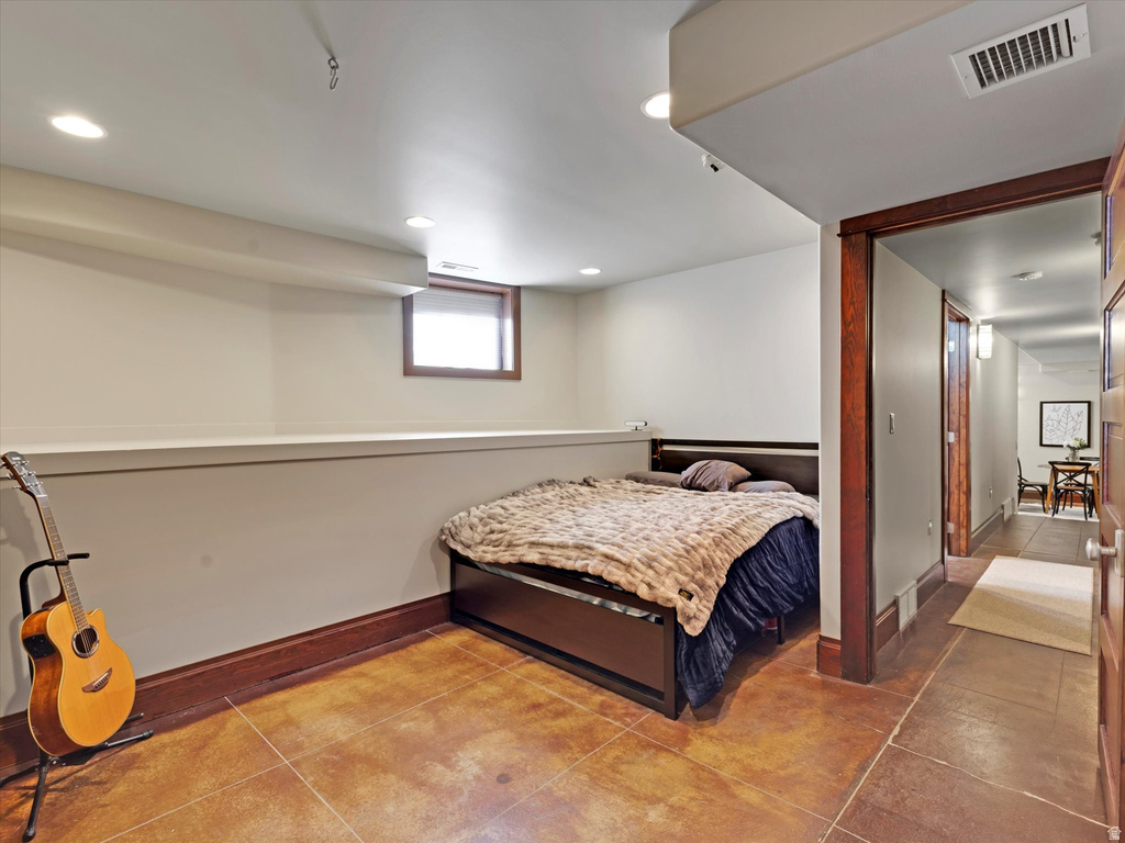 1326 S 1000 E Salt Lake City, UT 84105