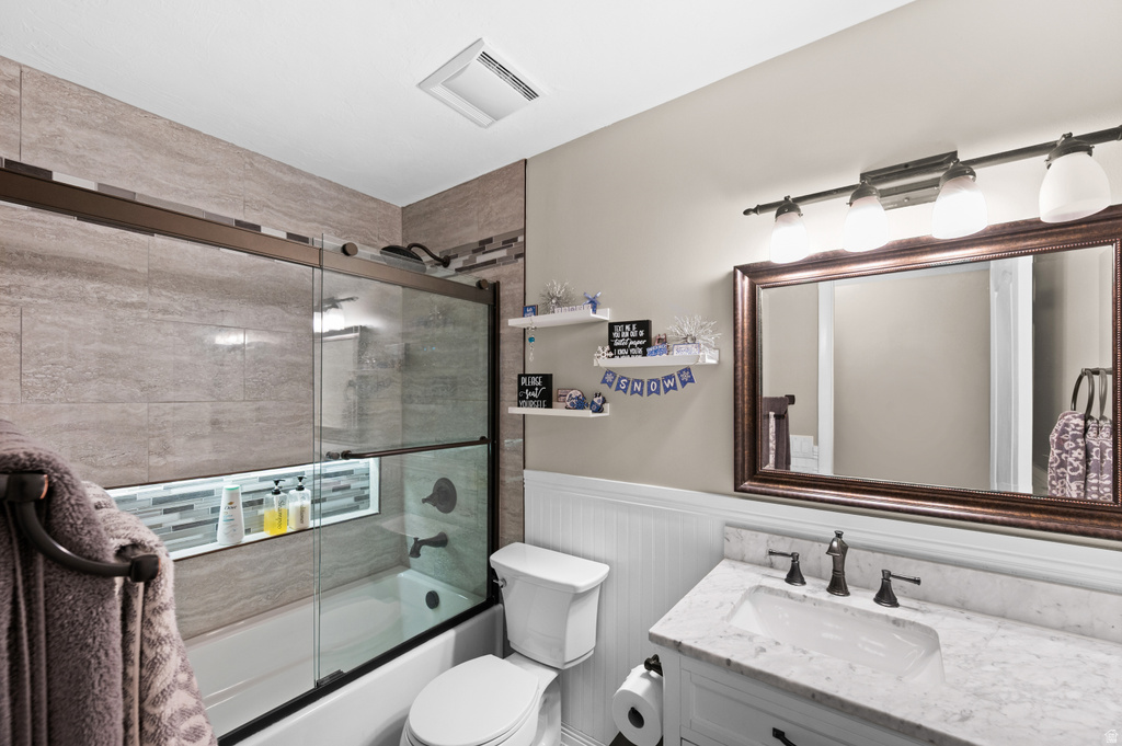 7106 S ANGELSEA DR West Jordan, UT 84084