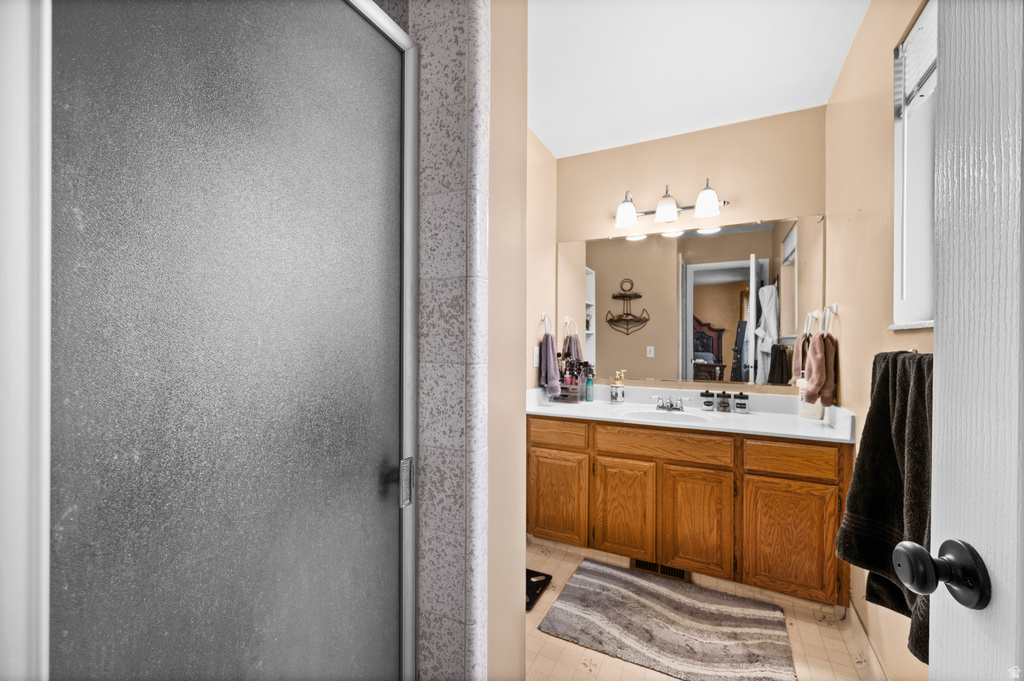 7106 S ANGELSEA DR West Jordan, UT 84084