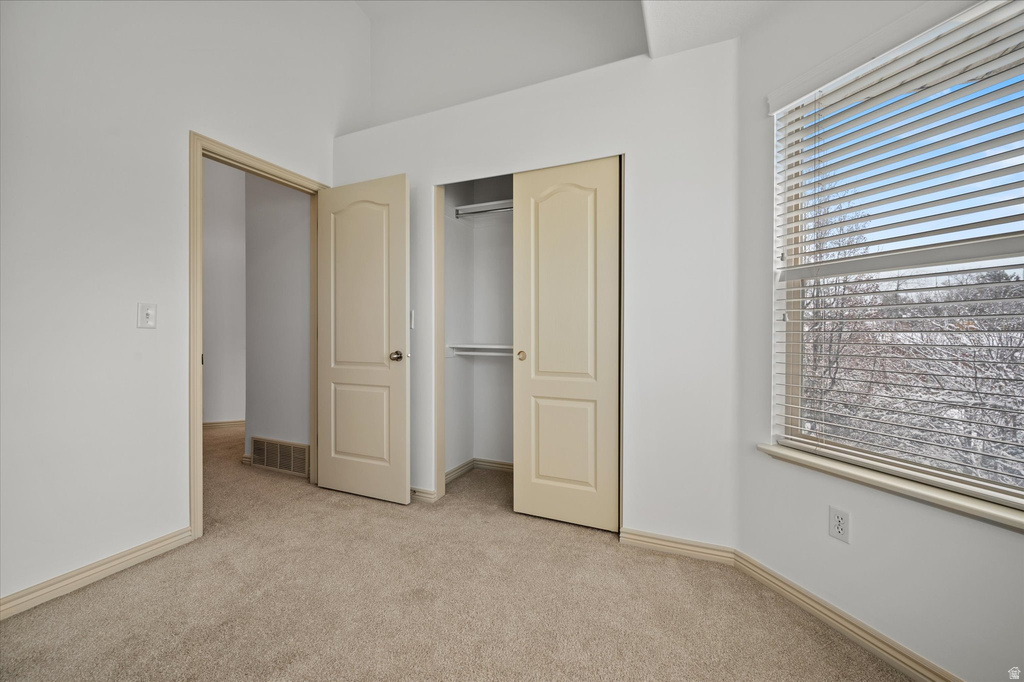 1952 E MEADOW DOWNS WAY Cottonwood Heights, UT 84121